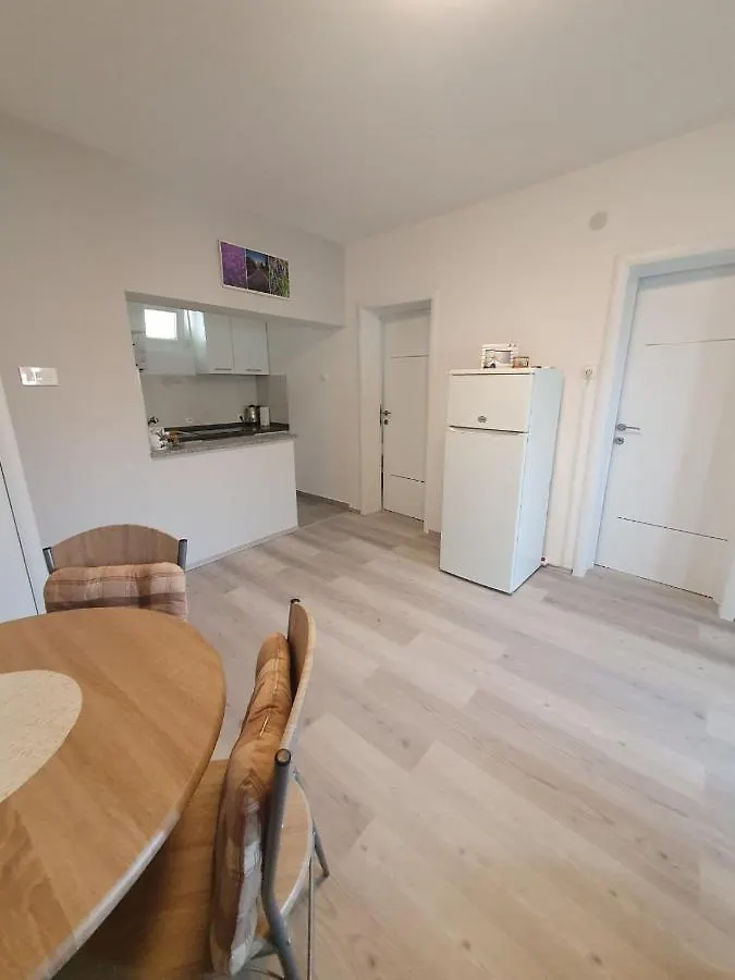 Apartments Nemcic 2 نين كرواتيا